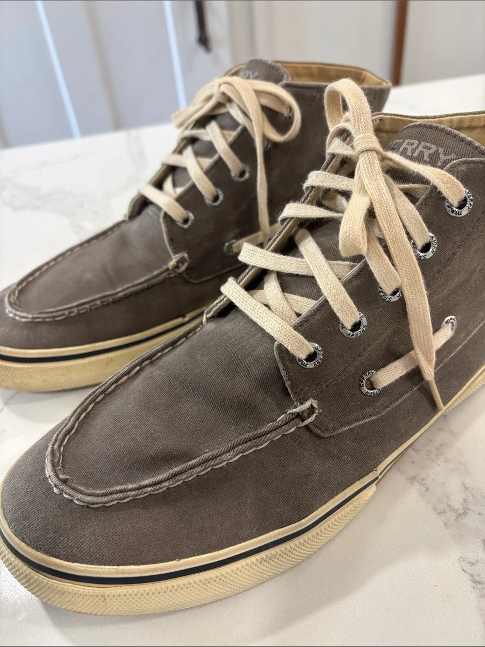 Sperry Men's Taupe Grey Canvas High-Top Boat Shoes Size 10.5